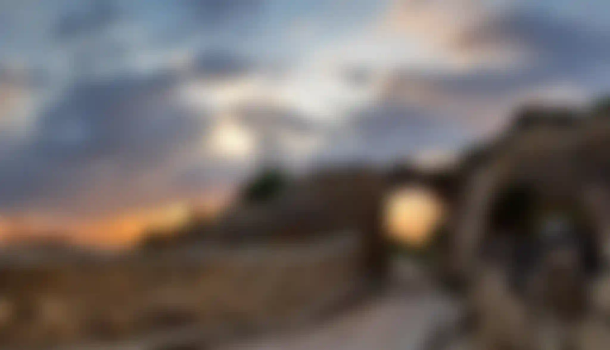 <p>Закаты пещерных городов</p>